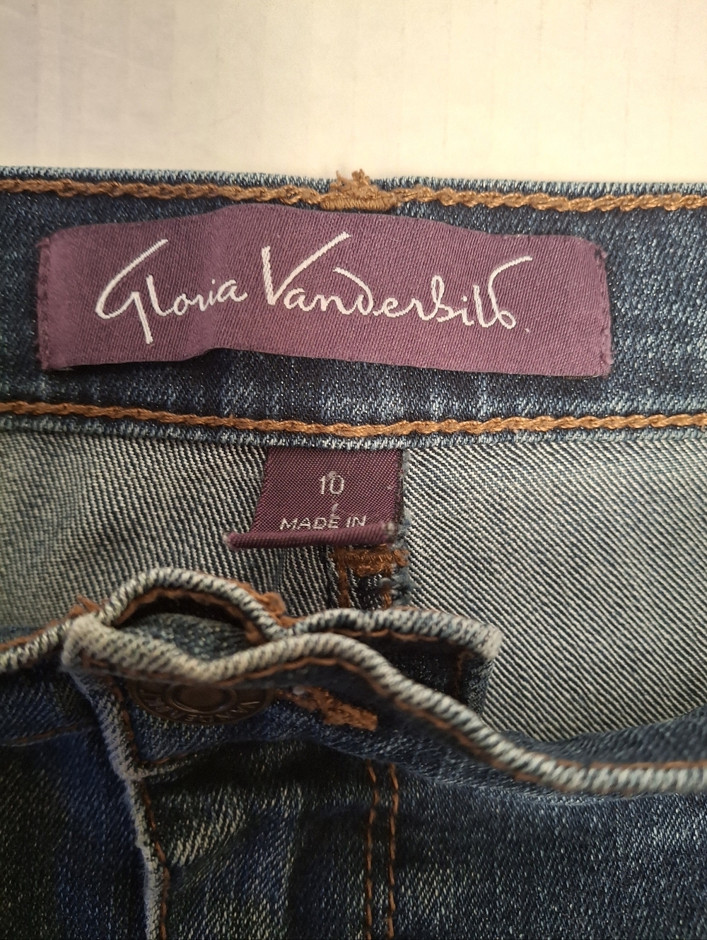 Gloria Vanderbilt Jeans